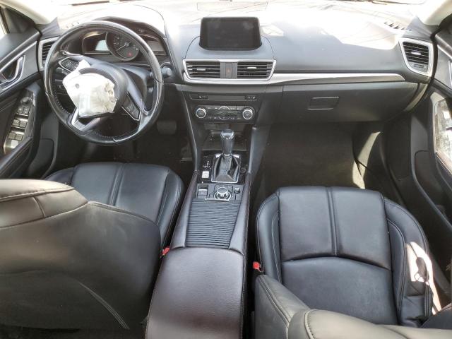  MAZDA 3 2018 Белы