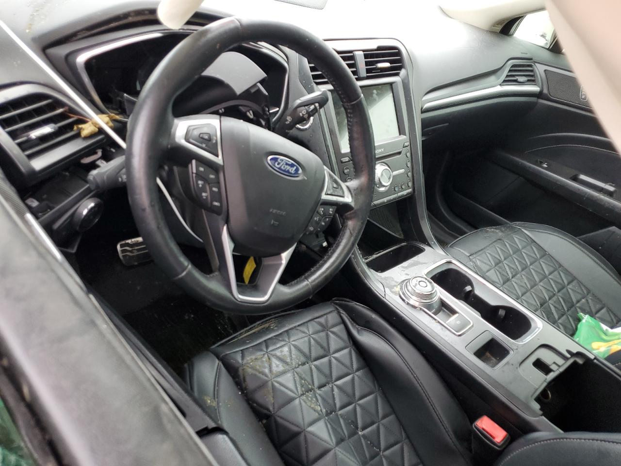 2017 Ford Fusion Titanium VIN: 3FA6P0D96HR261102 Lot: 69403955