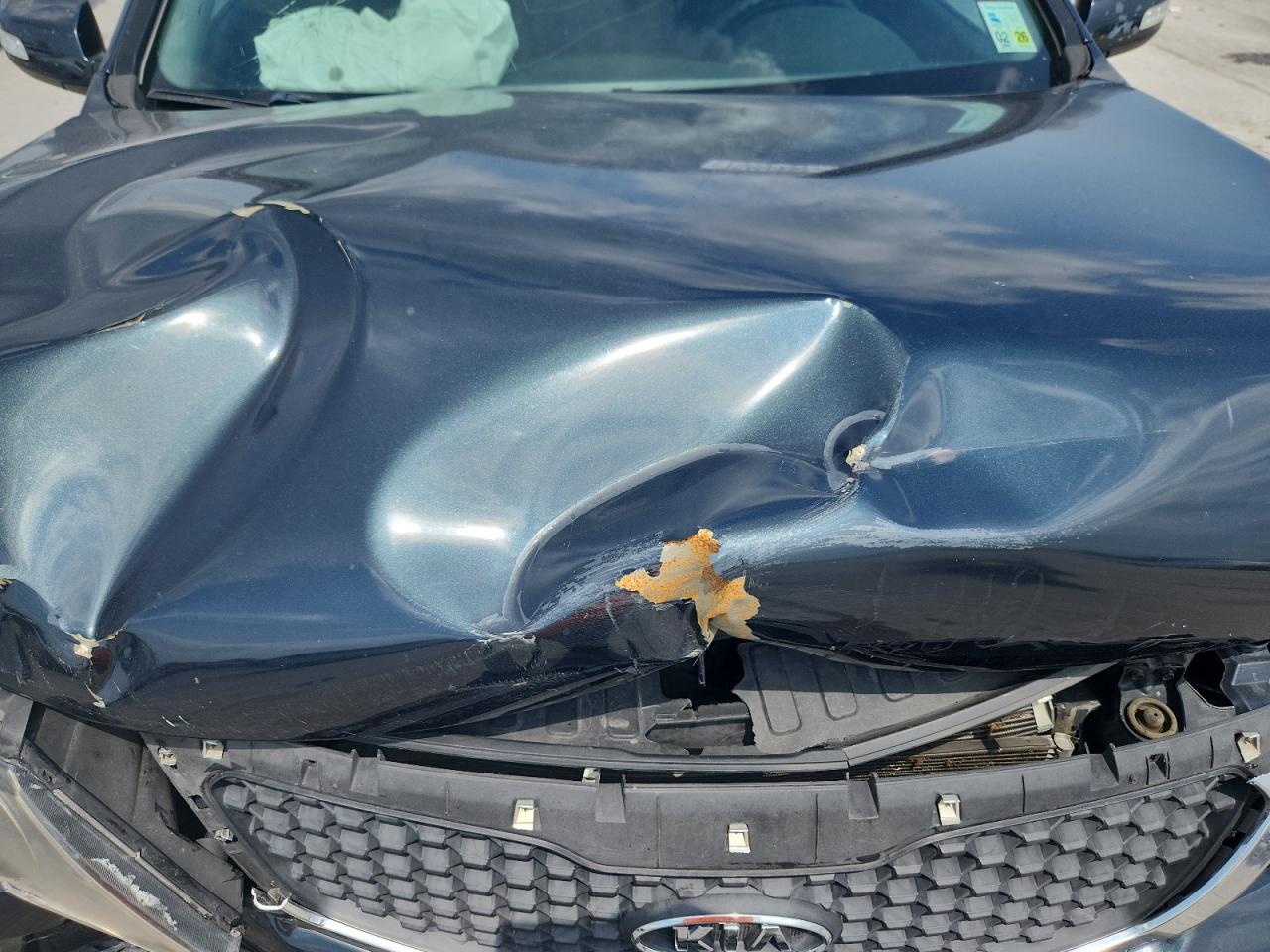 2012 Kia Sorento Base VIN: 5XYKT4A17CG249389 Lot: 70403085