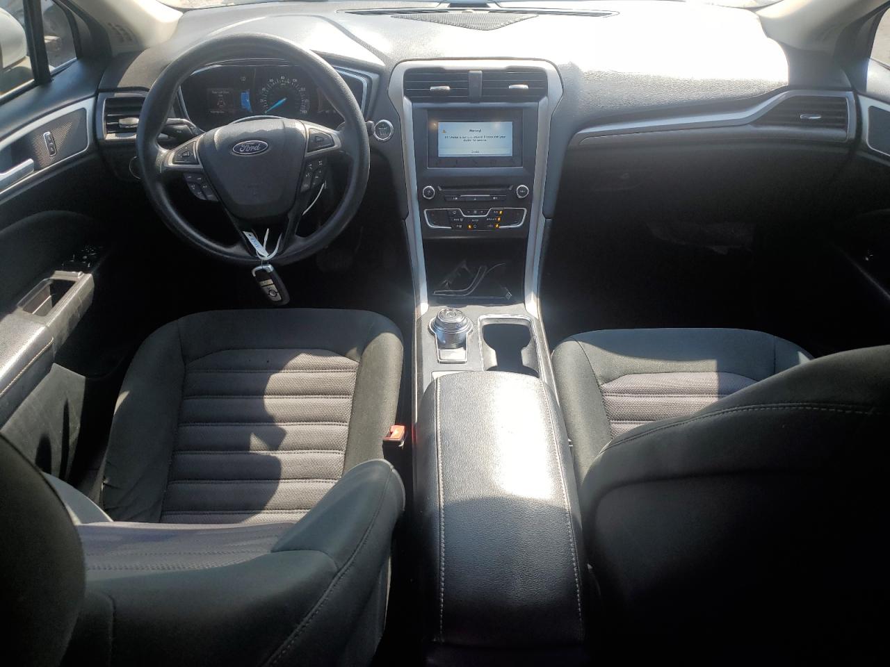 2017 Ford Fusion Se VIN: 3FA6P0H73HR109352 Lot: 68823175