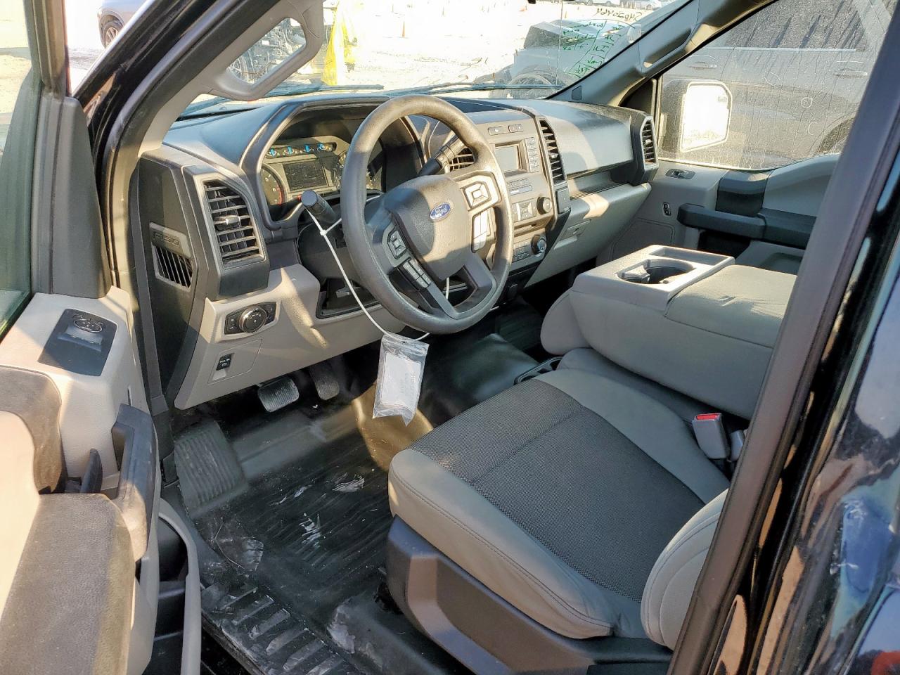 2016 Ford F150 VIN: 1FTMF1CPXGKD63466 Lot: 67321015