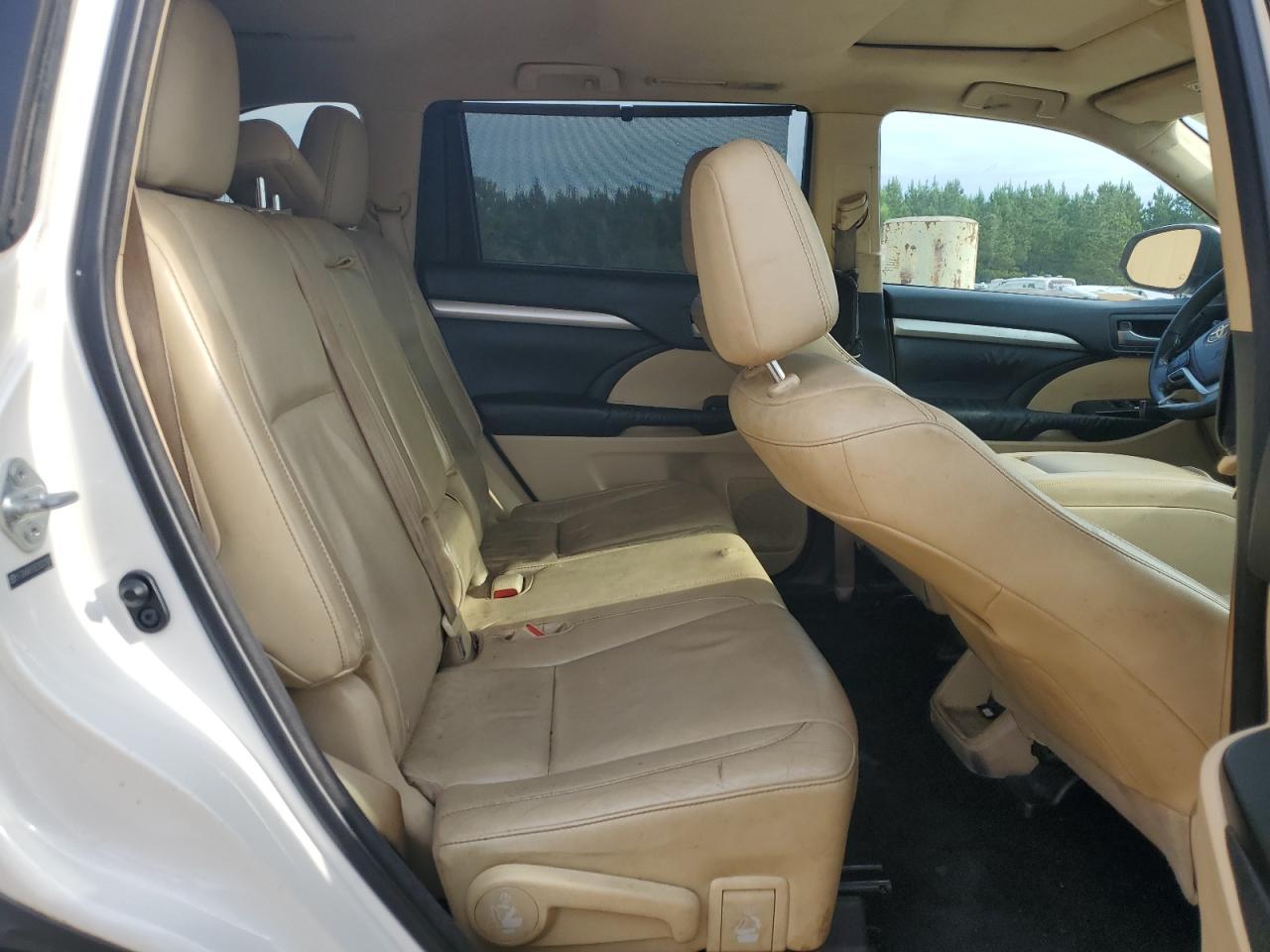 2014 Toyota Highlander Xle VIN: 5TDKKRFH3ES031302 Lot: 70695435