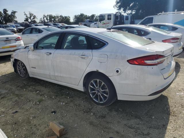  FORD FUSION 2017 Білий