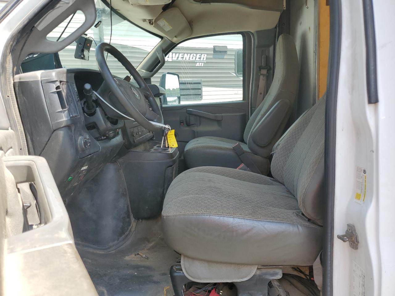 2018 GMC Savana Cut - Trucks Delivery Truck VIN: 7GZ37TCG2JN008224 Lot: 68621635