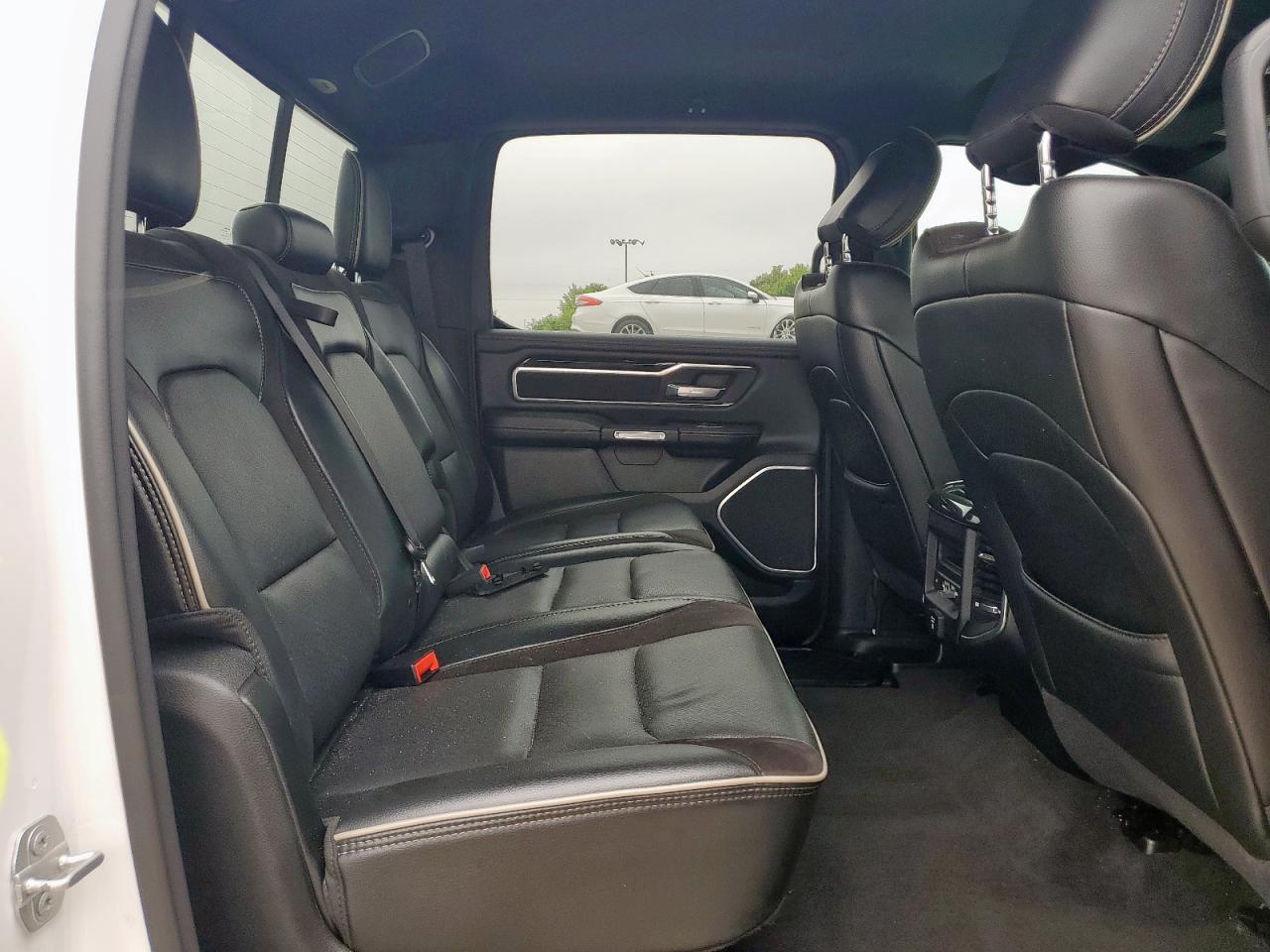 2020 Ram 1500 Laramie VIN: 1C6SRFJT3LN399673 Lot: 70837275