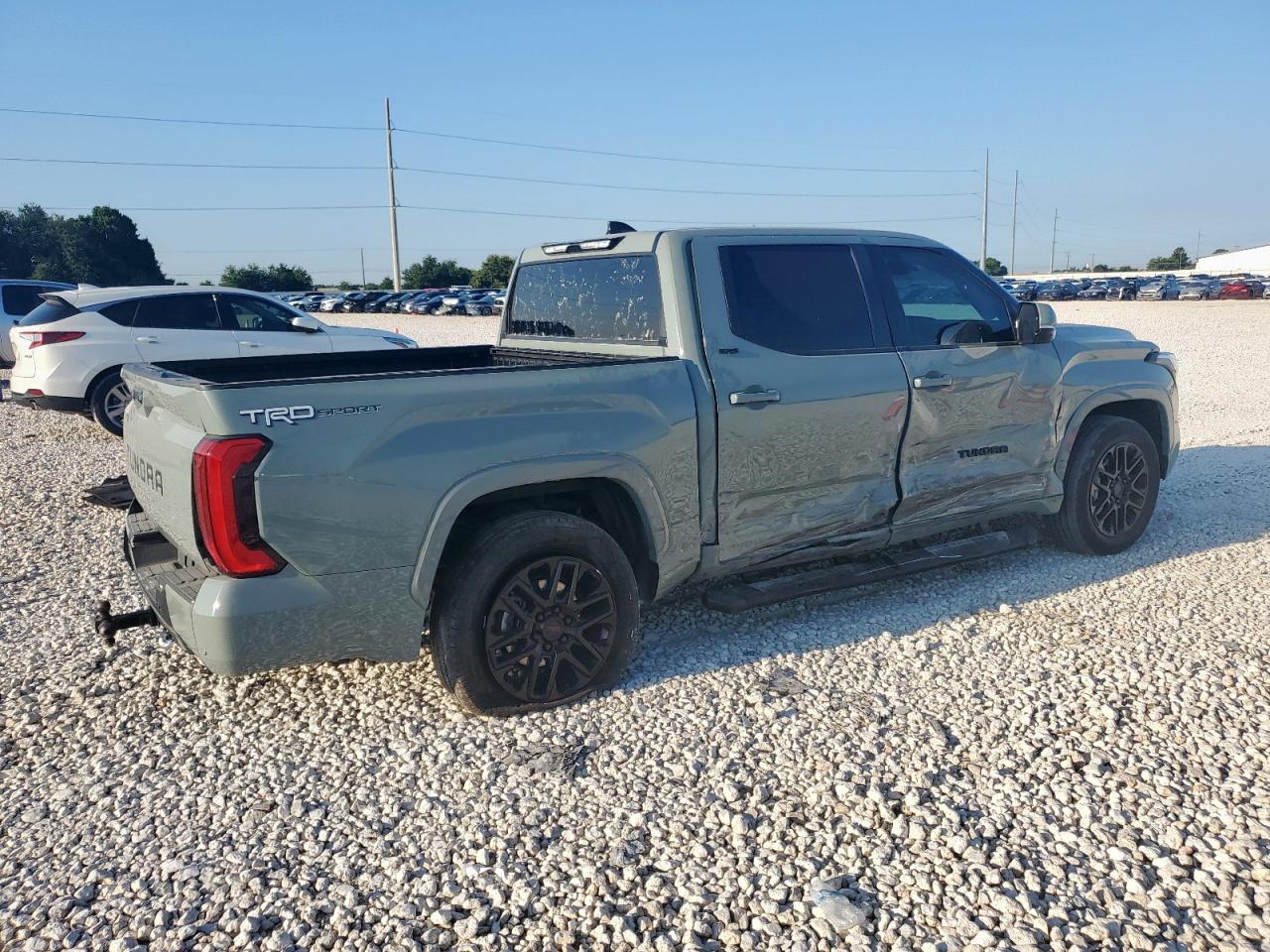 2023 Toyota Tundra Crewmax Sr green null gas 5TFLA5AB0PX024081 photo #4