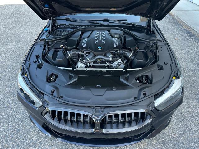  BMW M8 2019 Granatowy