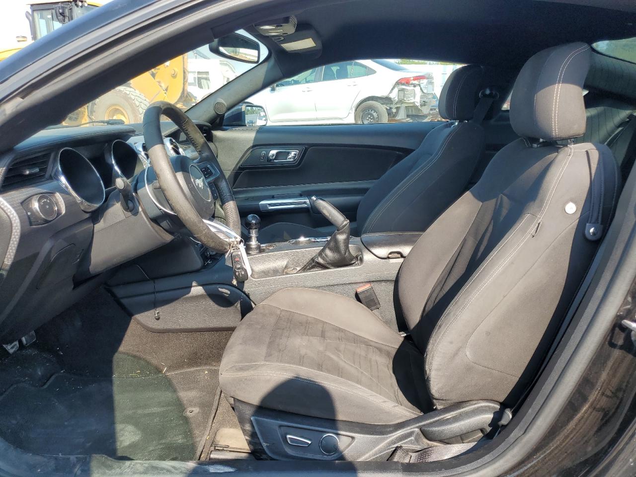 2015 Ford Mustang VIN: 1FA6P8TH8F5311005 Lot: 66360085