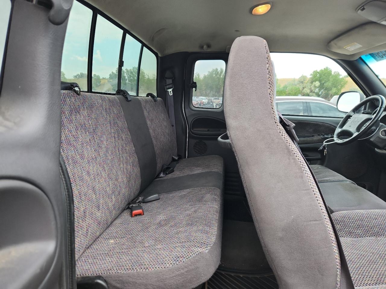 2001 Dodge Ram 1500 VIN: 3B7HF13Z81G715333 Lot: 70058645