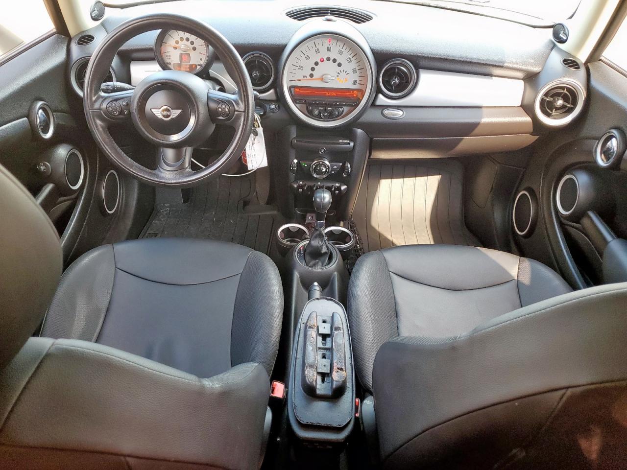 2013 Mini Cooper VIN: WMWSU3C56DT678131 Lot: 69680475