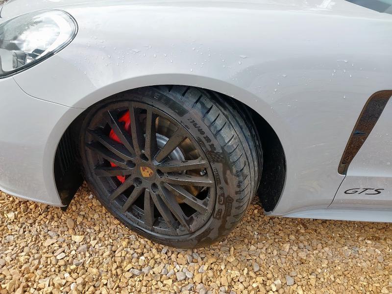 2018 PORSCHE PANAMERA GTS