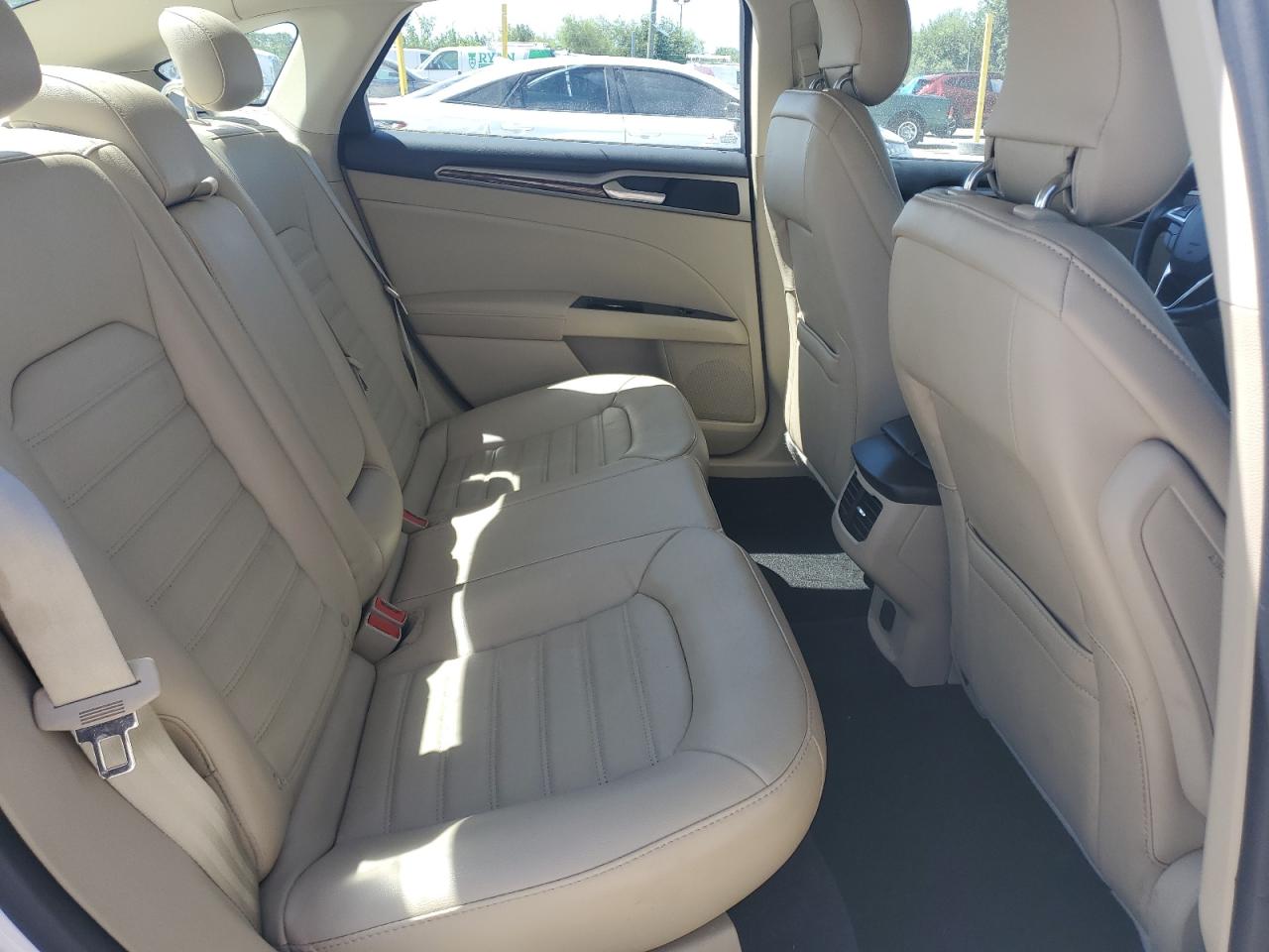 2013 Ford Fusion Se VIN: 3FA6P0HR7DR340427 Lot: 70925525