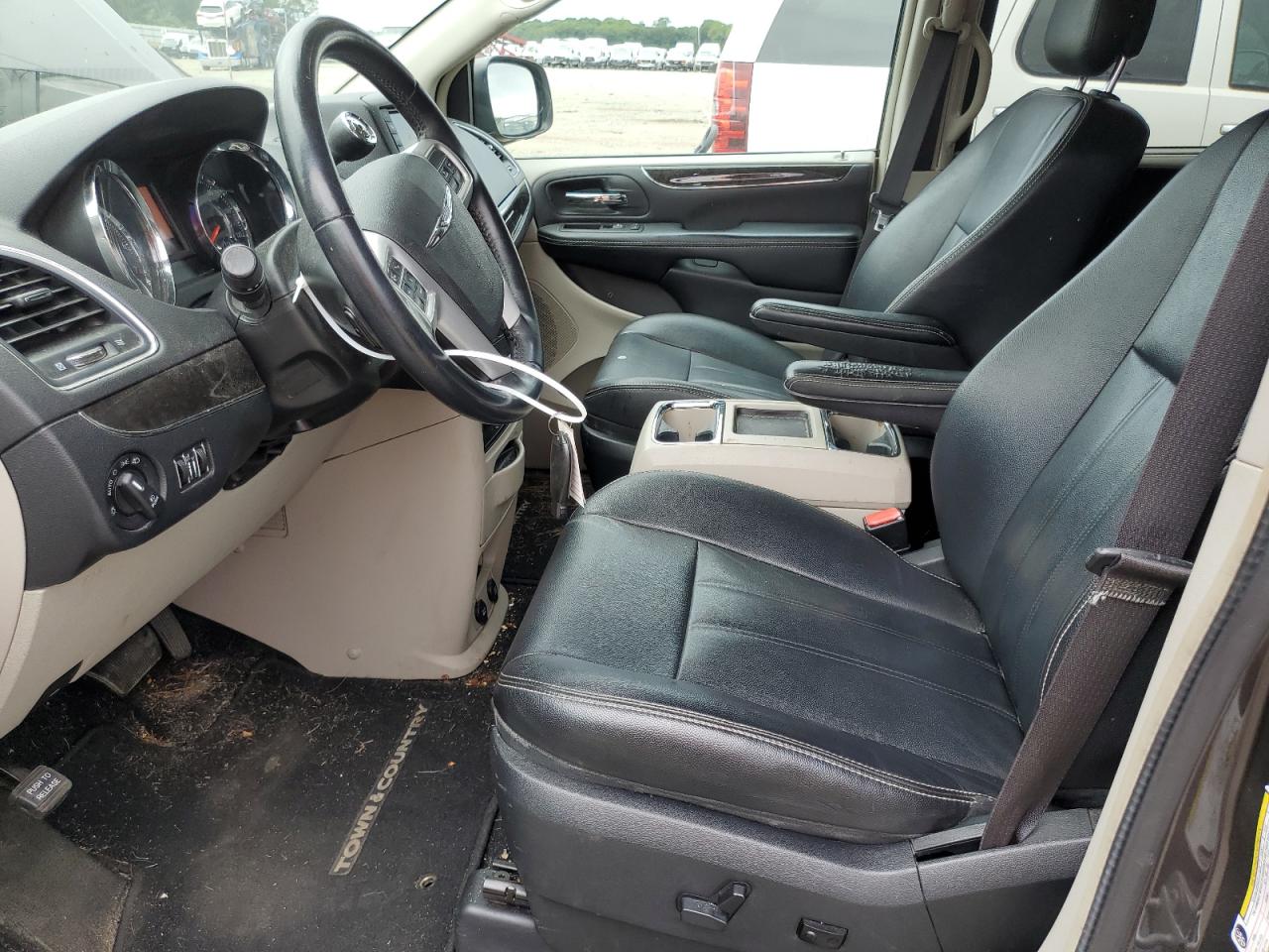 2016 Chrysler Town & Country Touring VIN: 2C4RC1BG6GR288279 Lot: 68784065