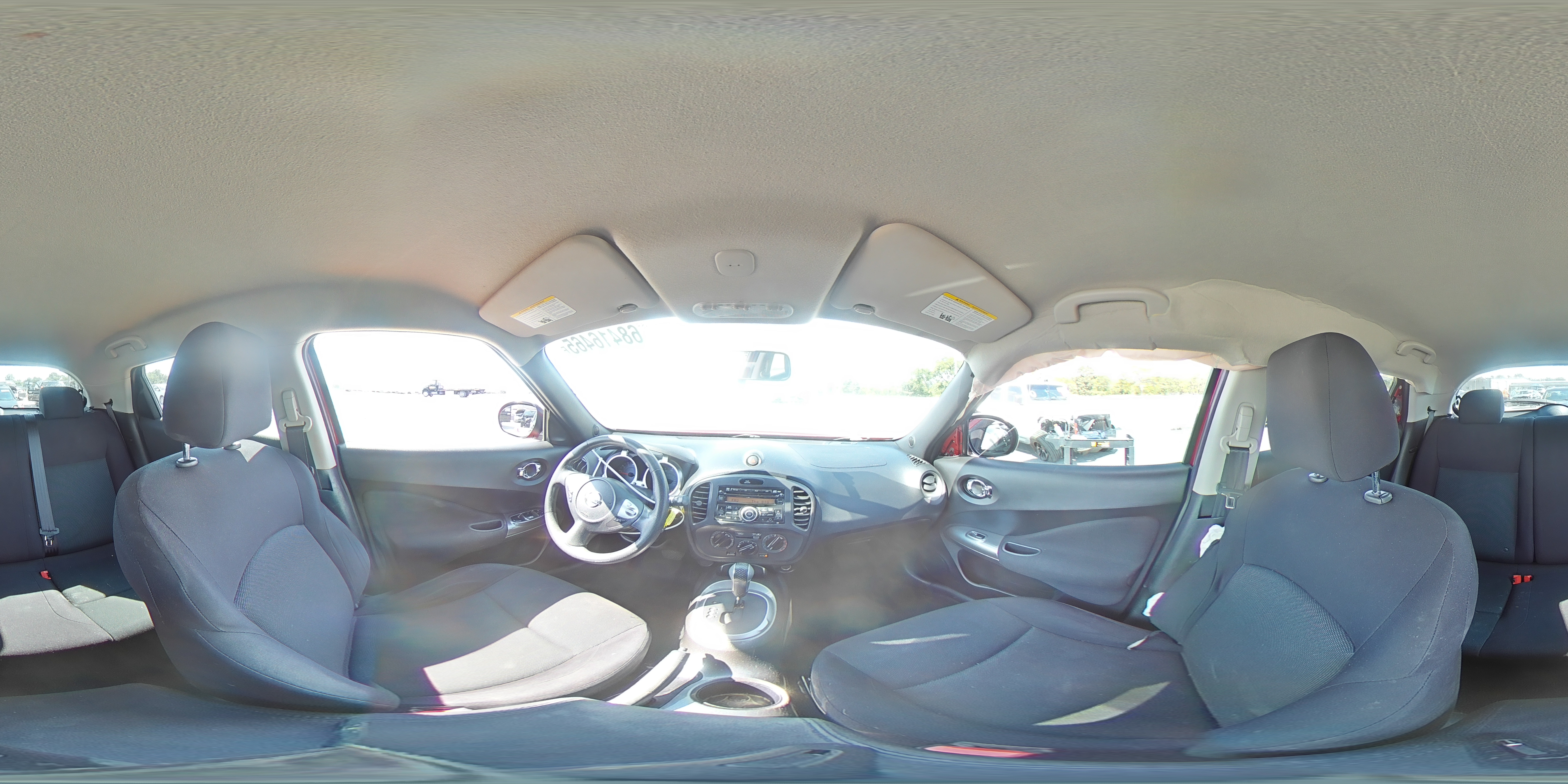 2013 Nissan Juke S VIN: JN8AF5MR1DT220068 Lot: 68416465