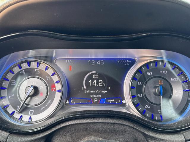  CHRYSLER 300 2019 Blue