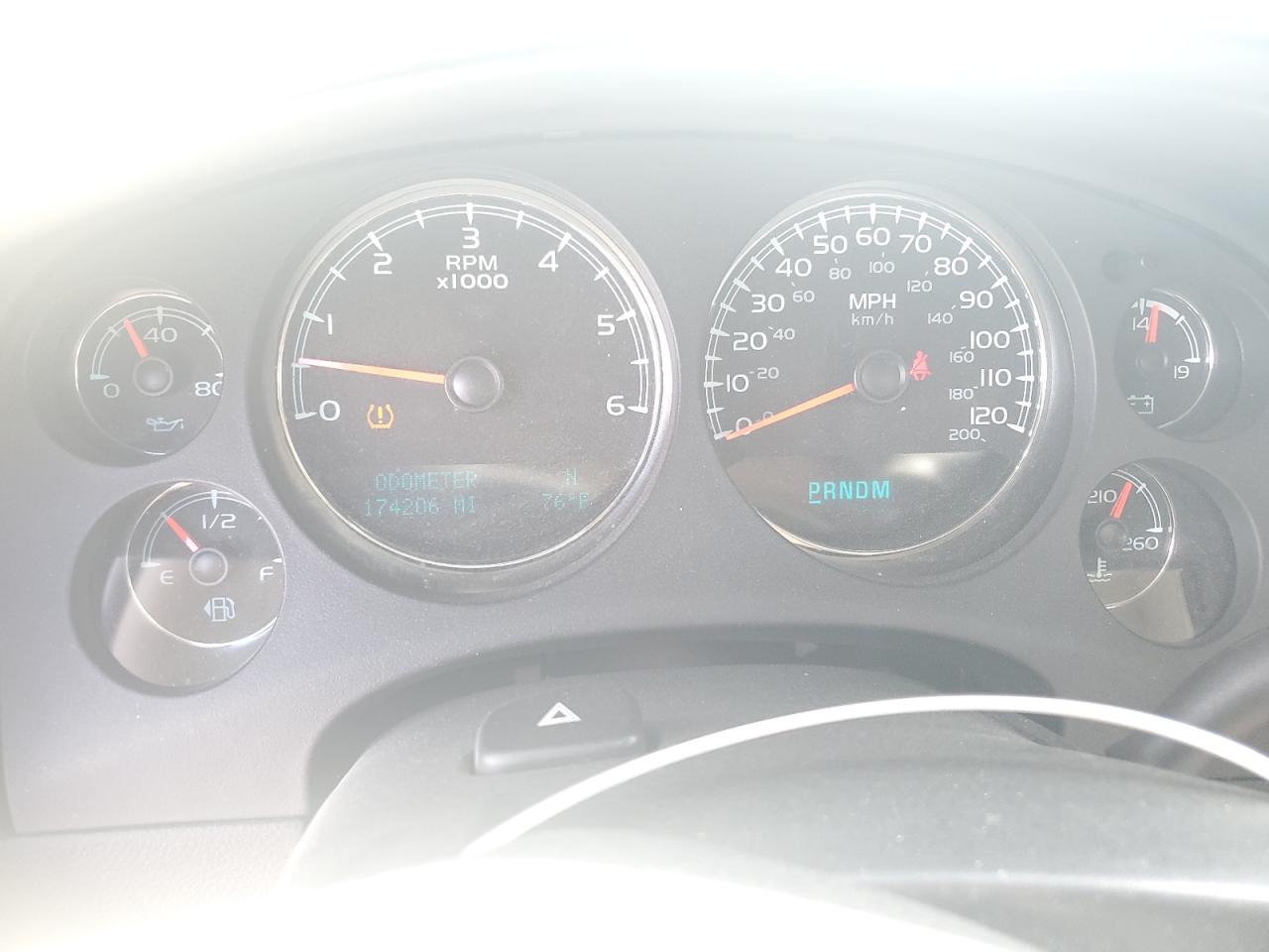 2012 Chevrolet Suburban C1500 Lt VIN: 1GNSCJE00CR101481 Lot: 69094655