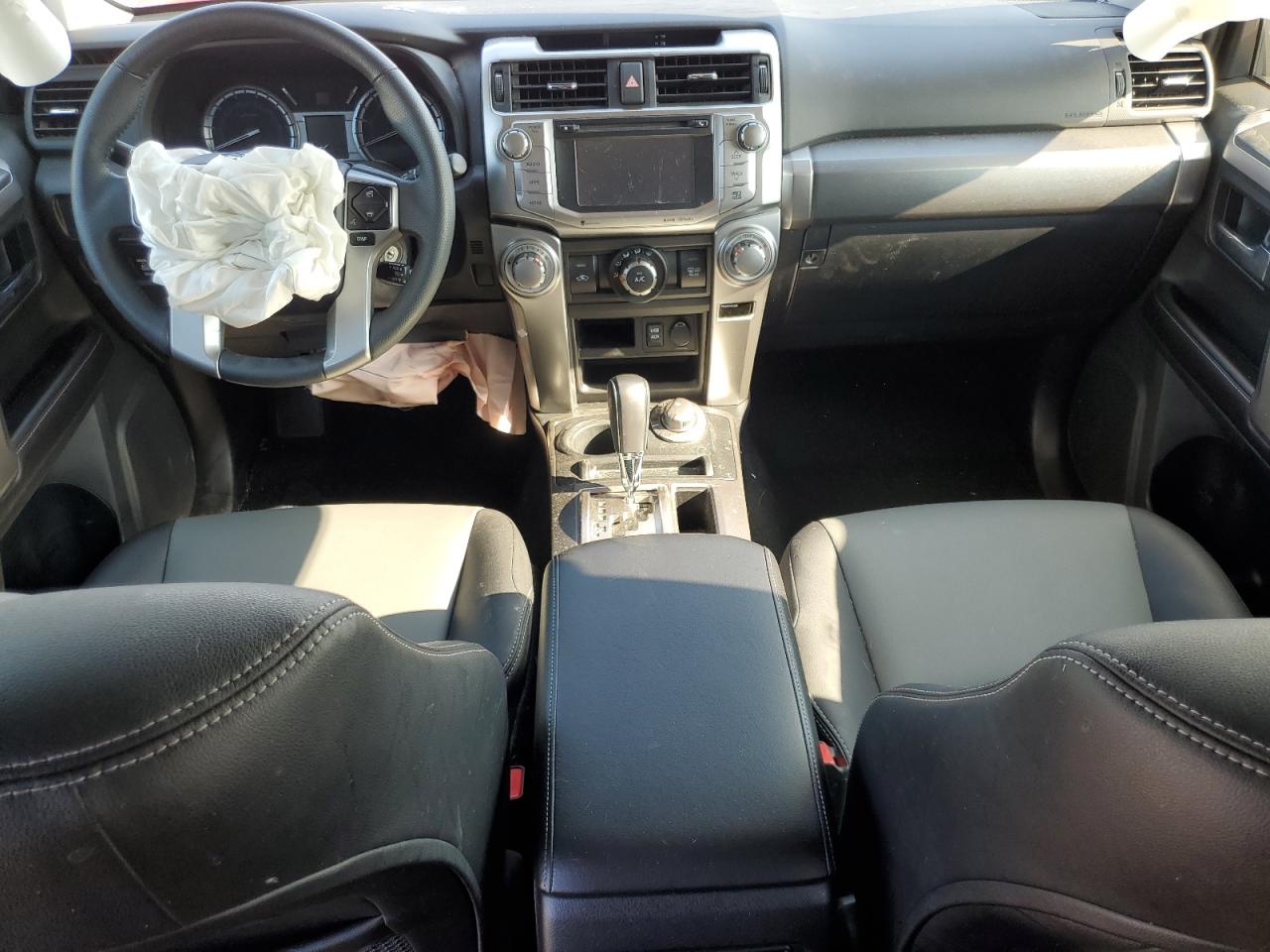 2017 Toyota 4Runner Sr5/Sr5 Premium VIN: JTEBU5JR4H5465589 Lot: 70667275