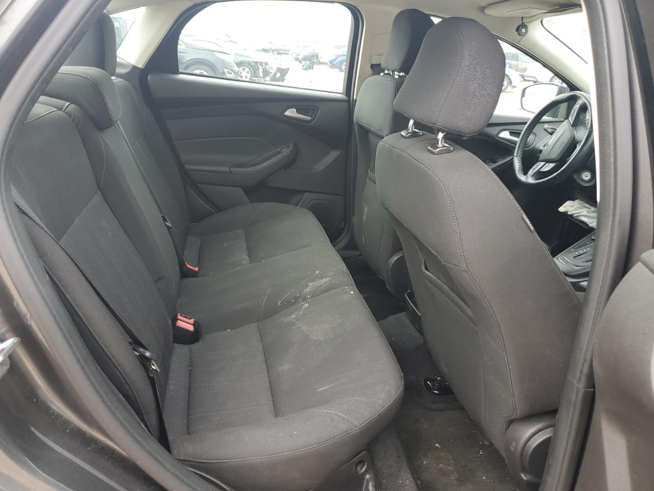 2016 Ford Focus Se VIN: 1FADP3F21GL202366 Lot: 69678275