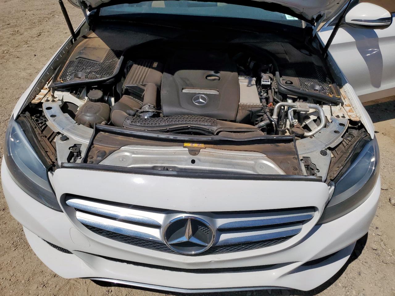 2018 Mercedes-Benz C 300 VIN: 55SWF4JBXJU234700 Lot: 70210275