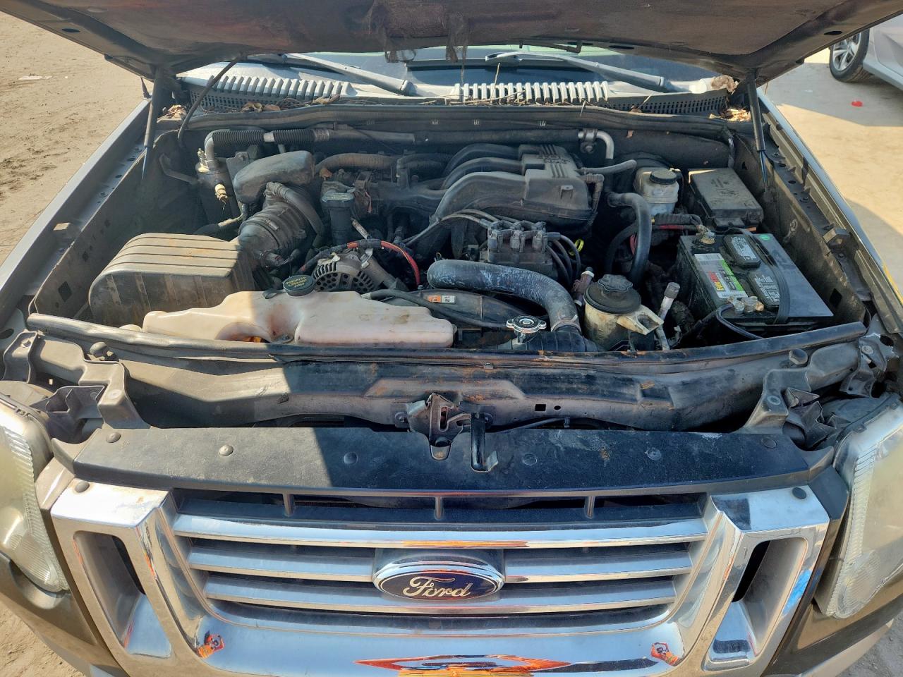 1FMEU64E88UB22981 2008 Ford Explorer Eddie Bauer