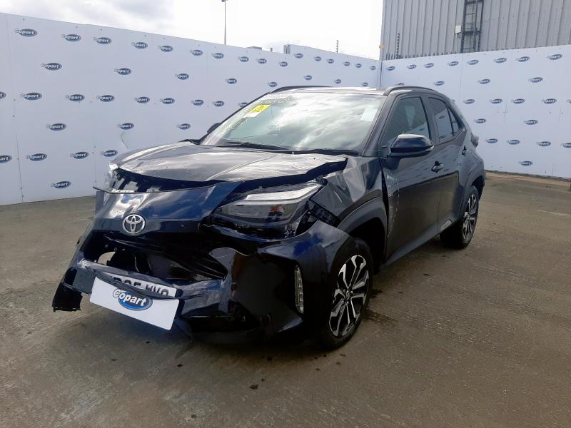 2025 TOYOTA YARIS CROSS DESIGN HEV AU 1.5 HYBRID DESIGN 5DR CVT for sale at Copart WHITBURN
