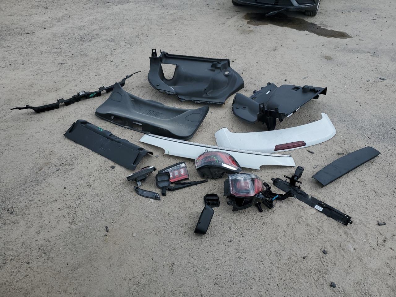 2022 Jeep Compass Latitude VIN: 3C4NJCBB1NT228943 Lot: 67729425