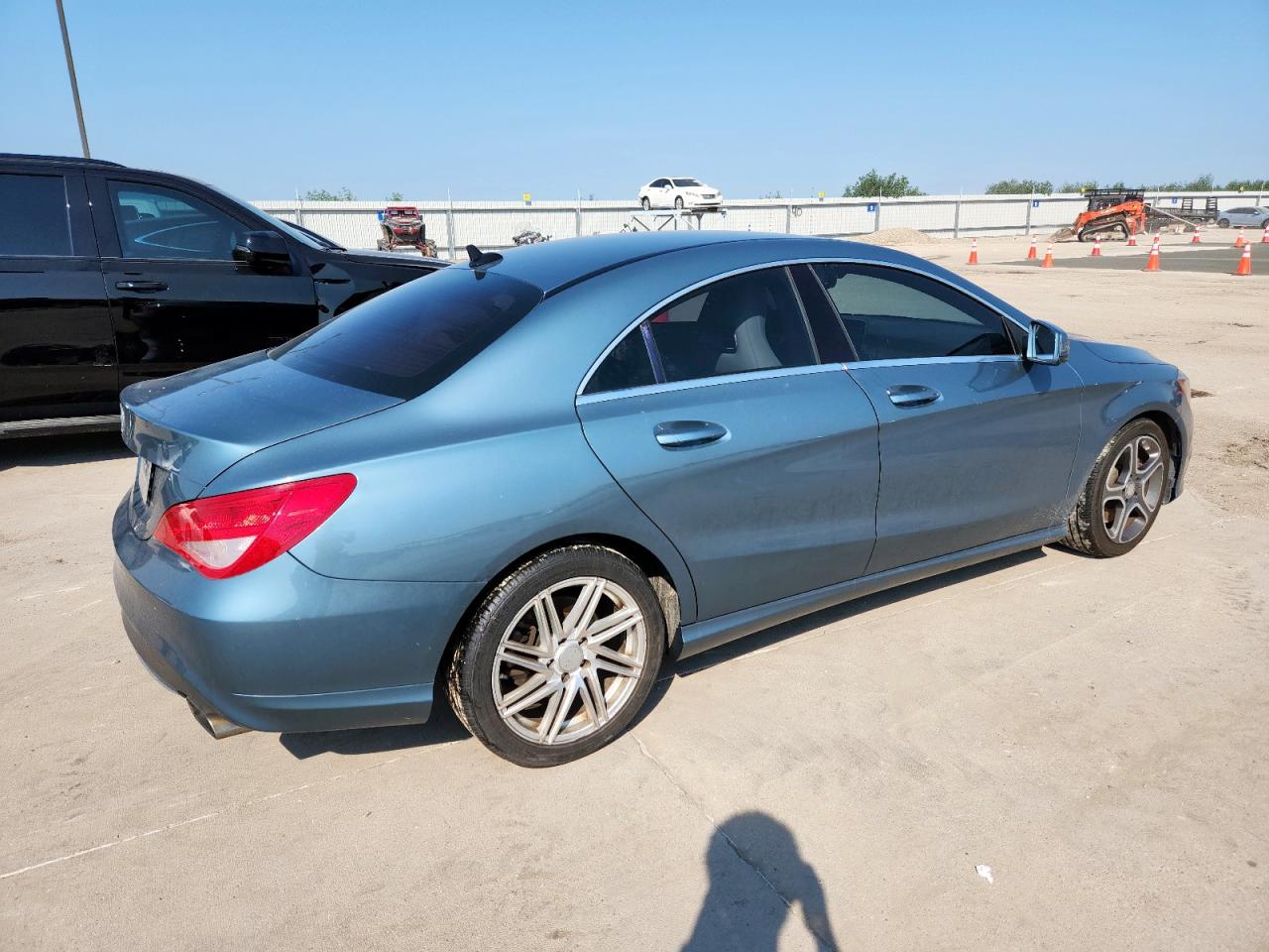 2014 Mercedes-Benz Cla 250 blue null gas WDDSJ4EB6EN039909 photo #4