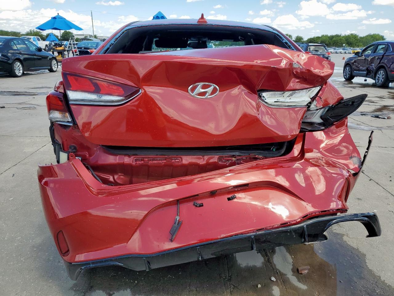 2018 Hyundai Sonata Sport VIN: 5NPE34AF5JH700978 Lot: 69304235