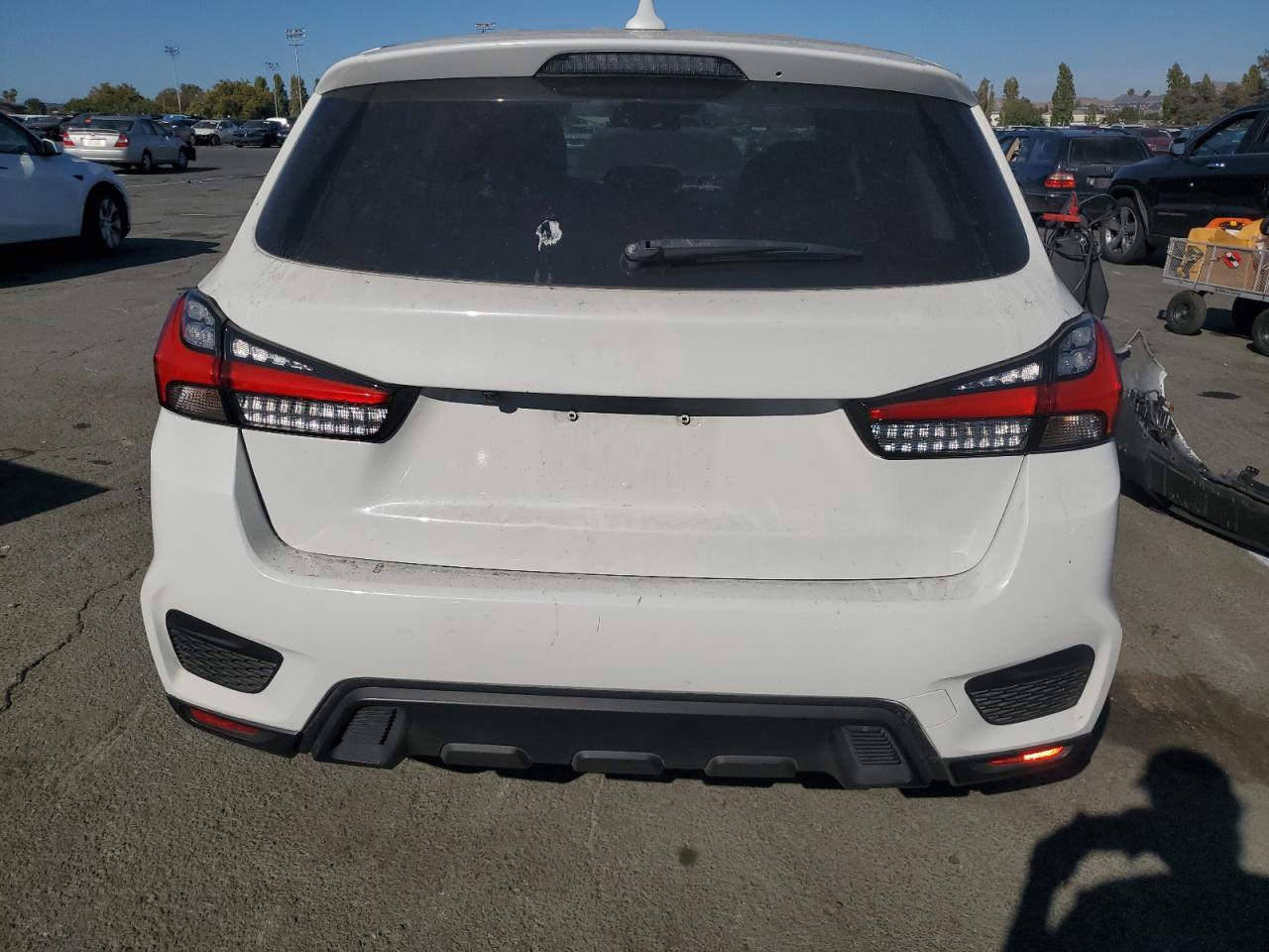 2020 Mitsubishi Outlander Sport Se VIN: JA4AP4AU8LU001896 Lot: 70709695