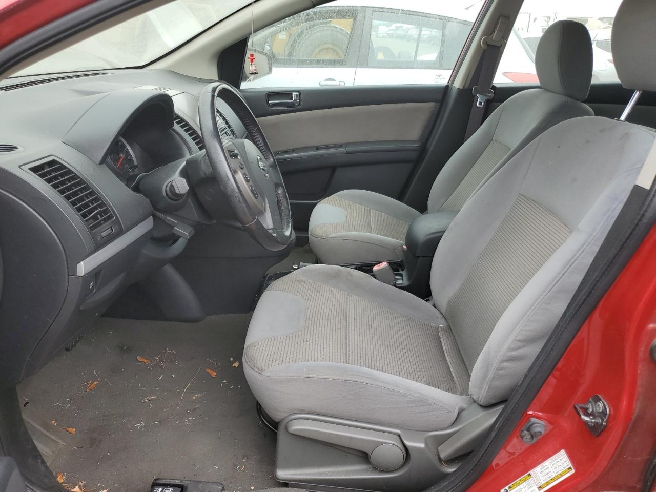 2011 Nissan Sentra 2.0 VIN: 3N1AB6AP2BL692820 Lot: 70151415