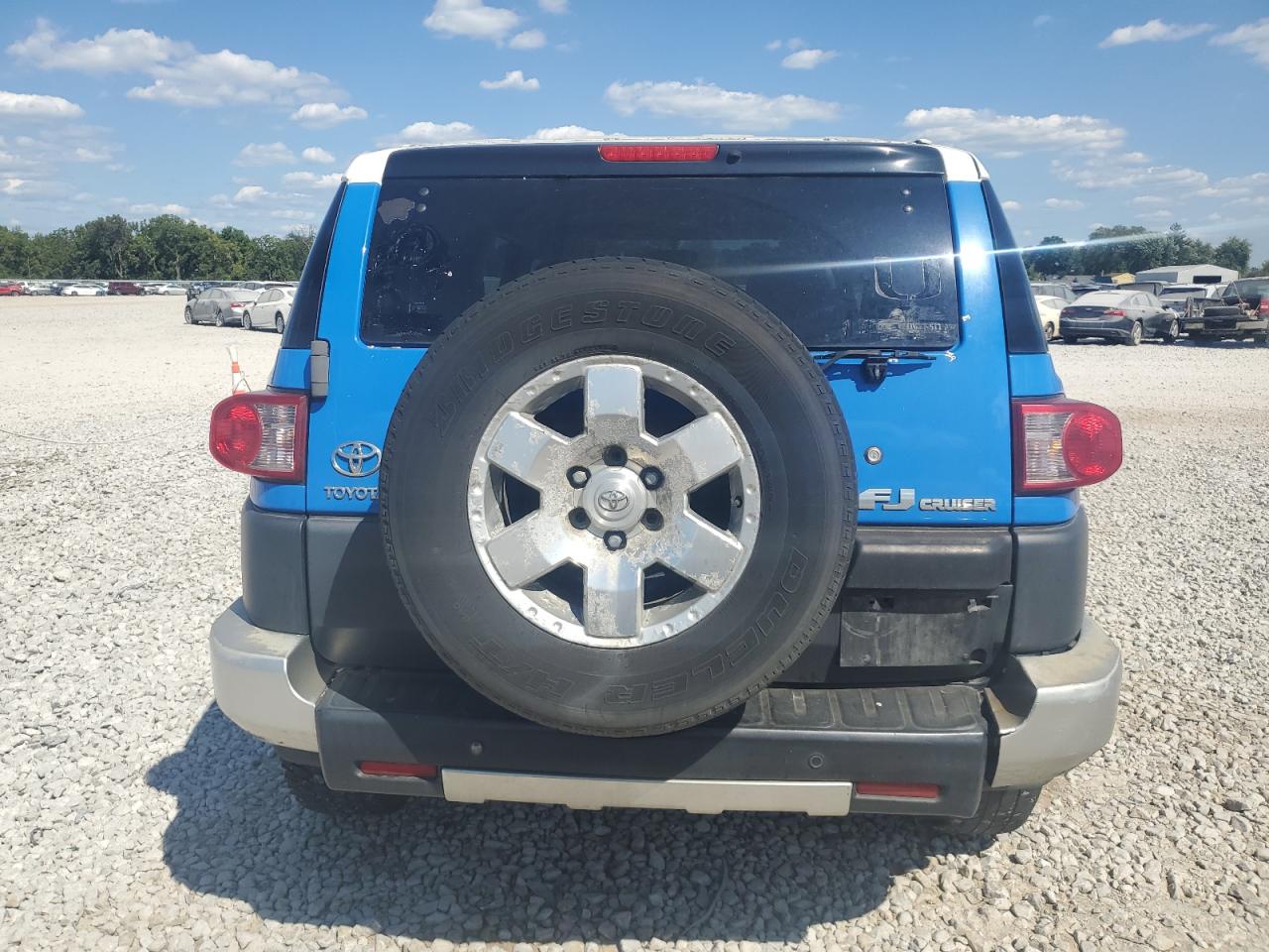 2007 Toyota Fj Cruiser VIN: JTEZU11F070003295 Lot: 70828265