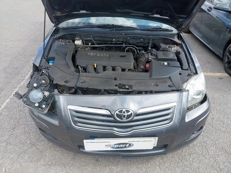 2008 TOYOTA AVENSIS TR