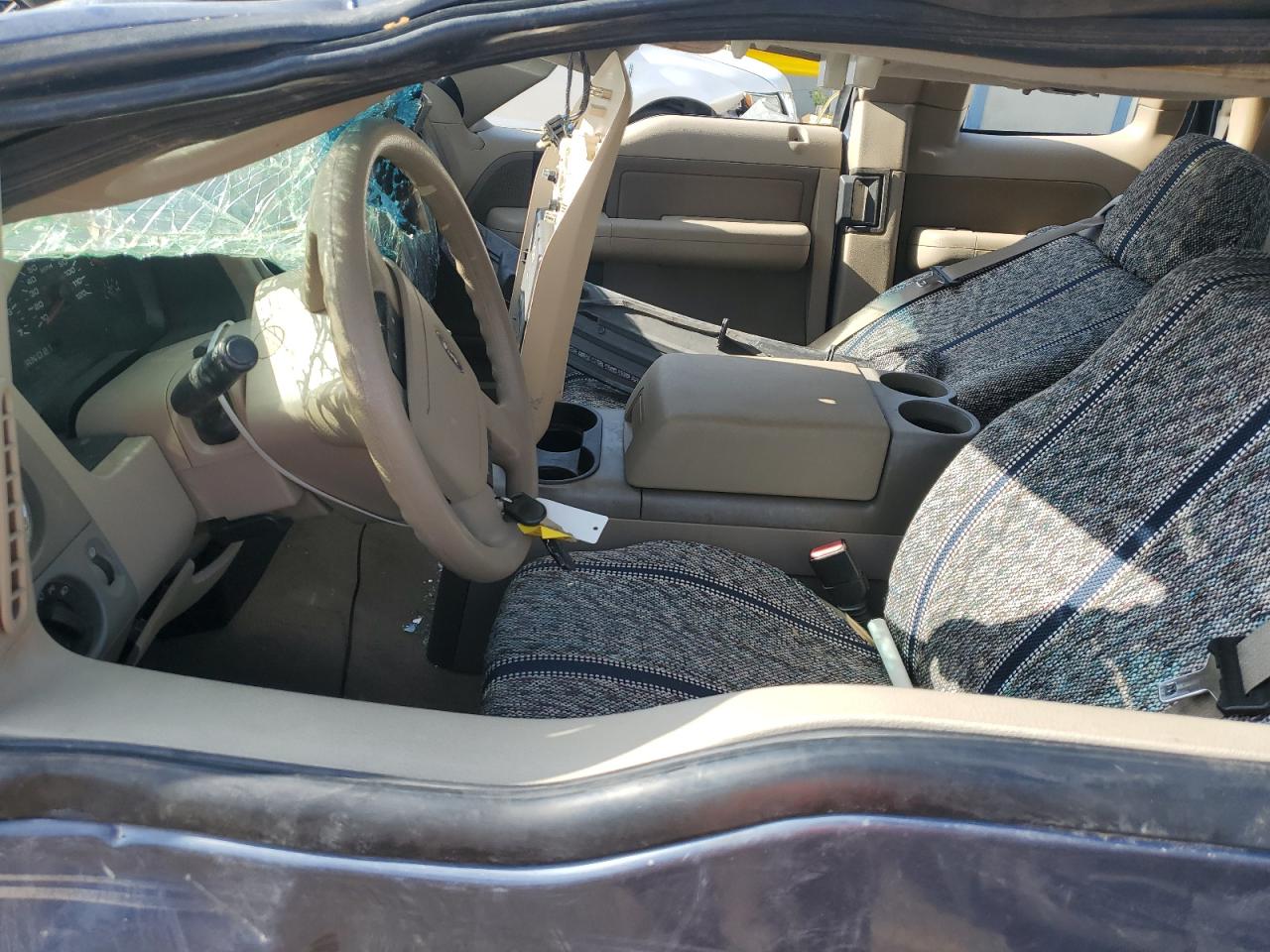 2005 Ford F150 VIN: 1FTPX14595NA65672 Lot: 69825295