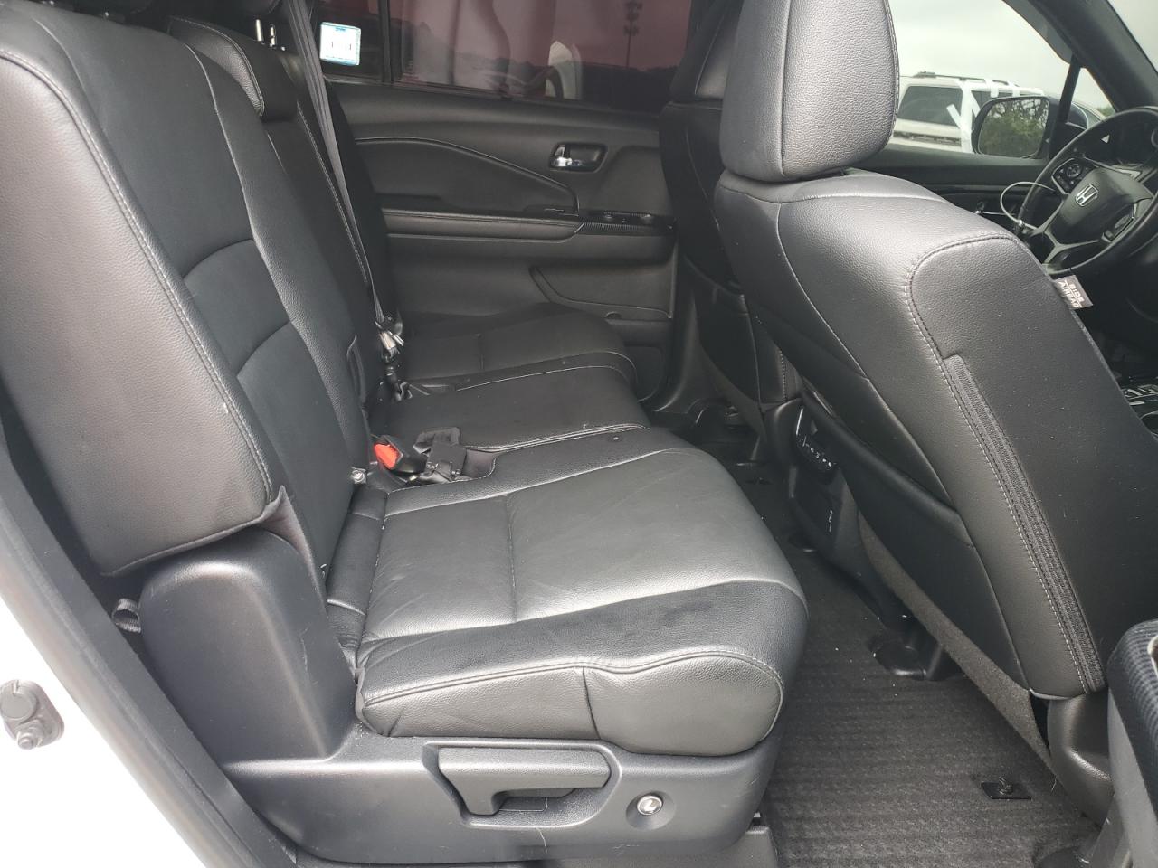 2021 Honda Pilot Se VIN: 5FNYF6H22MB102644 Lot: 68313145