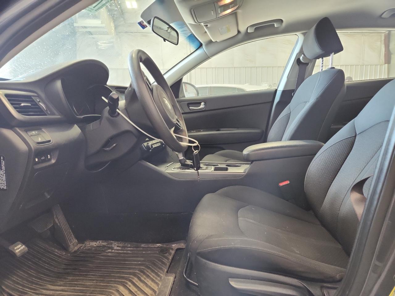 2018 Kia Optima Lx VIN: KNAGT4L32J5214153 Lot: 70820915