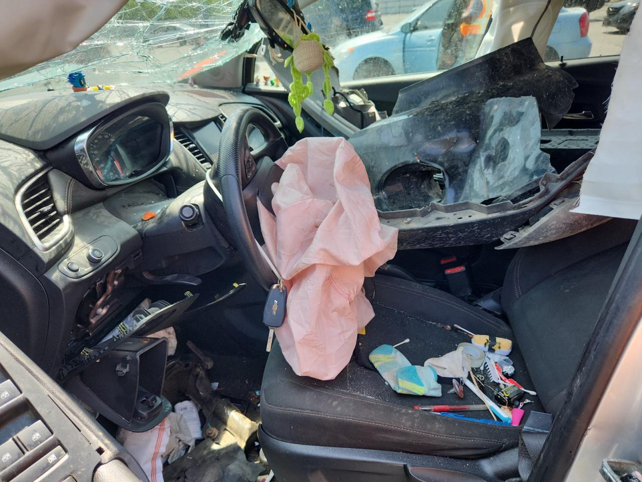 2021 Chevrolet Trax Ls VIN: KL7CJNSB4MB305482 Lot: 67761635