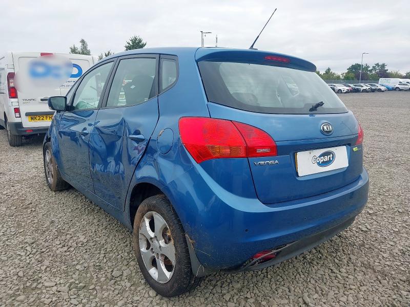 2013 KIA VENGA 2