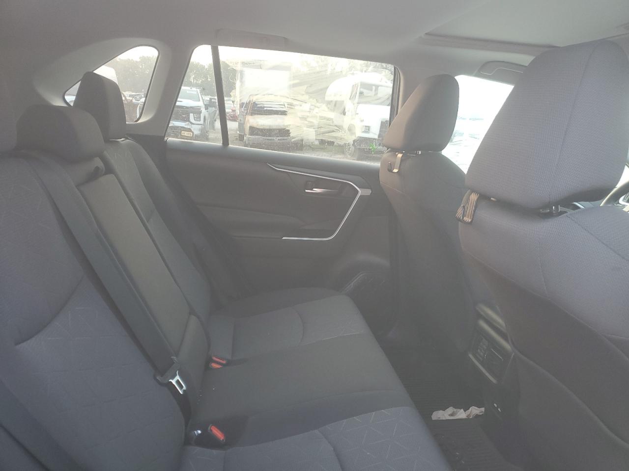 2021 Toyota Rav4 Xle VIN: 2T3P1RFV1MW187933 Lot: 67103555