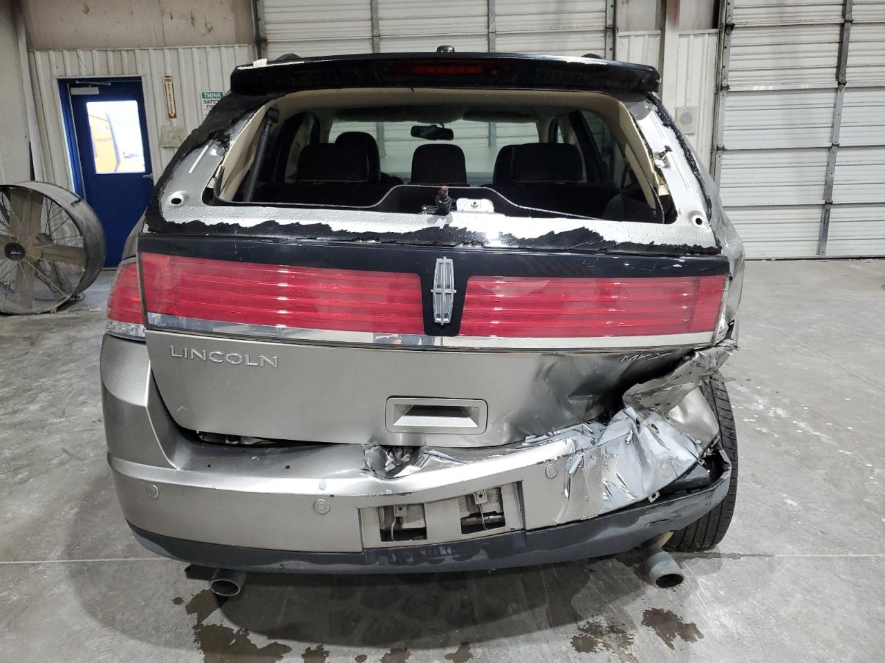 2008 Lincoln Mkx VIN: 2LMDU68C28BJ06001 Lot: 69971045