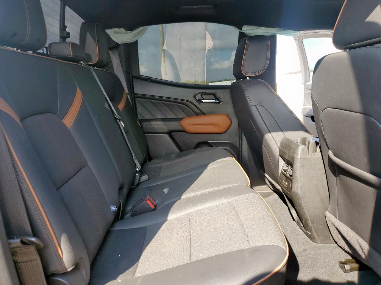 2024 GMC Canyon At4 VIN: 1GTP6DEK4R1118445 Lot: 84601575