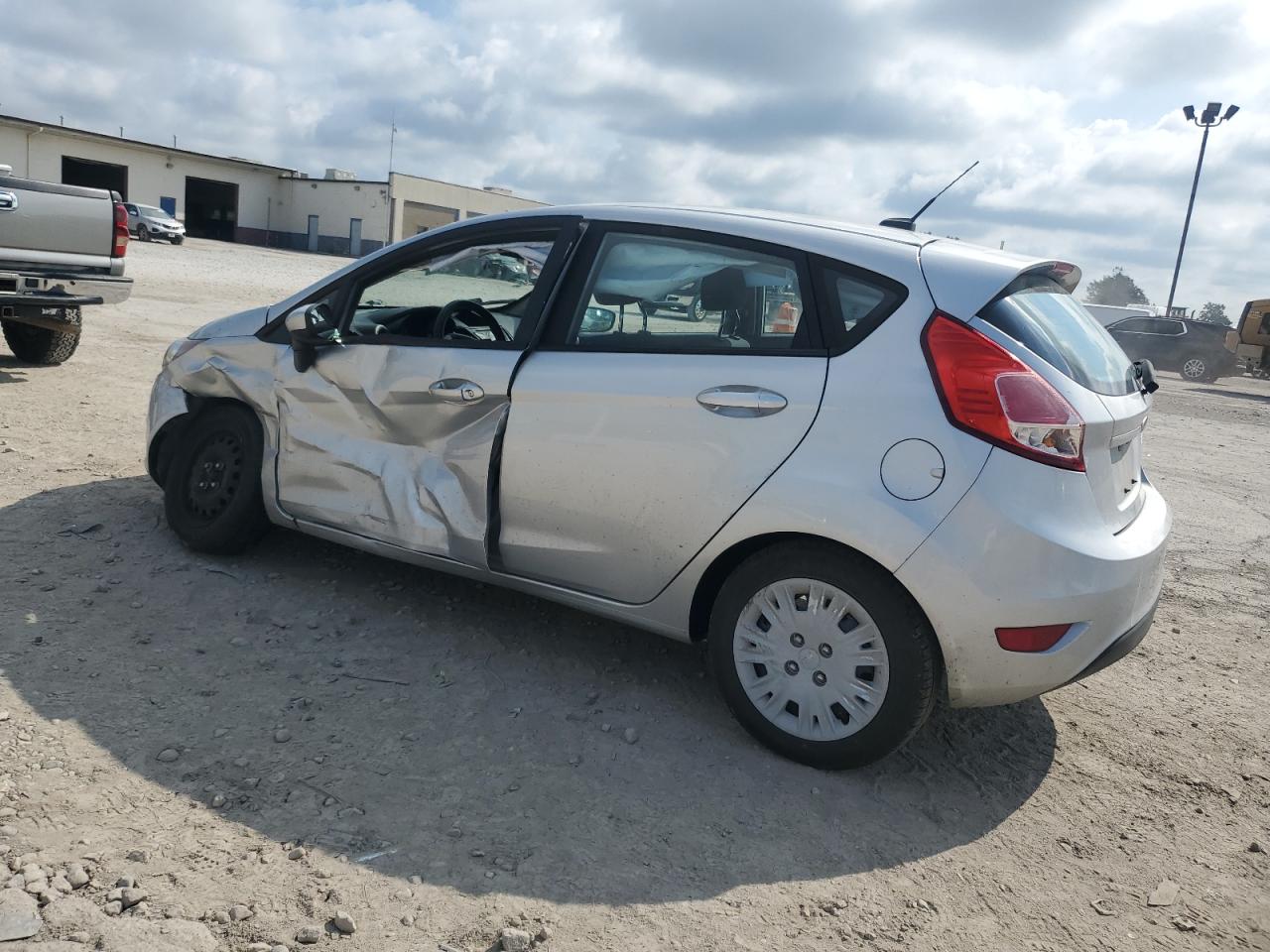 2016 Ford Fiesta S silver null gas 3FADP4TJ2GM169894 photo #3