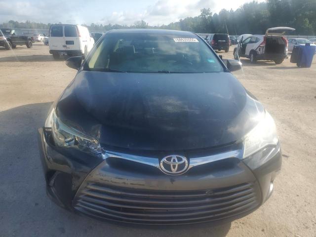 Sedans TOYOTA CAMRY 2017 Czarny