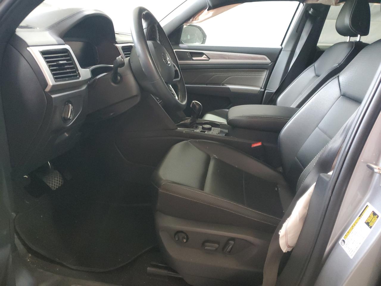 2022 Volkswagen Atlas Cross Sport Se VIN: 1V2HE2CA8NC229955 Lot: 70421155