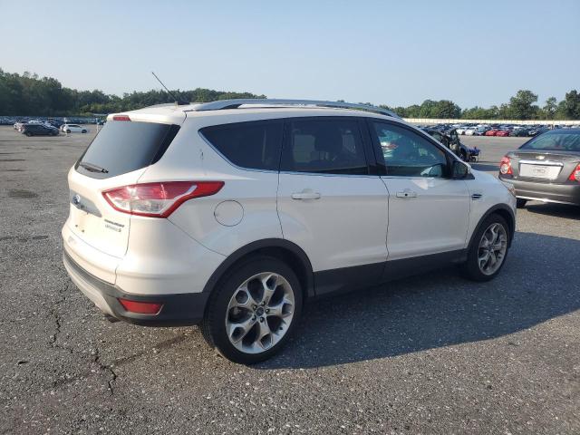  FORD ESCAPE 2015 Biały