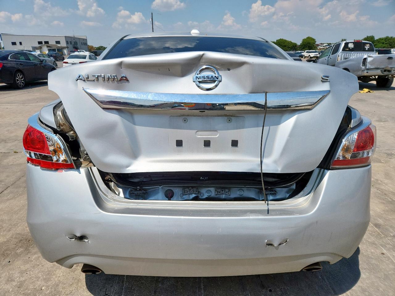 2015 Nissan Altima 2.5 VIN: 1N4AL3AP3FN331150 Lot: 69697875