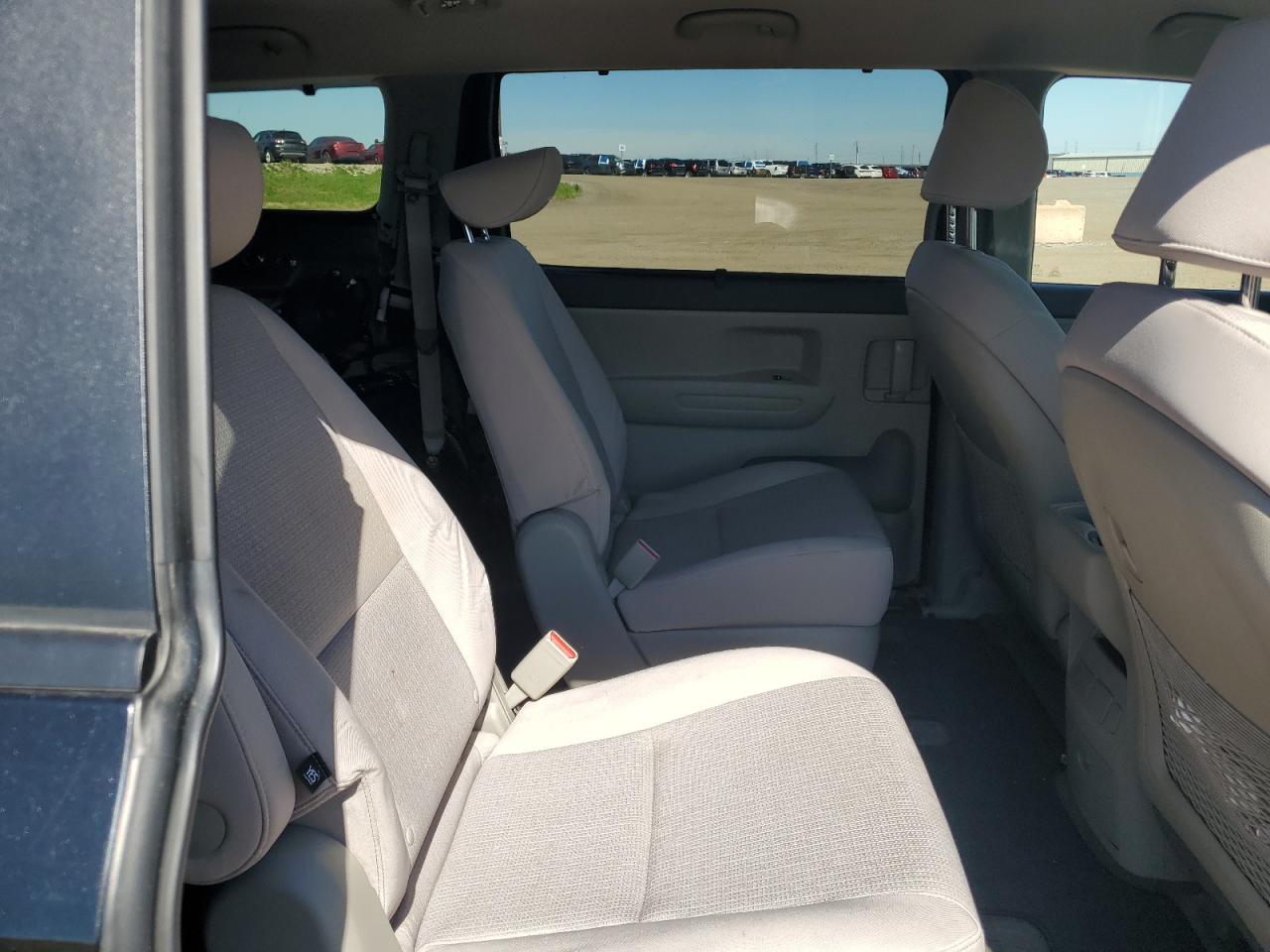 2017 Kia Sedona Lx VIN: KNDMB5C17H6258781 Lot: 67626835
