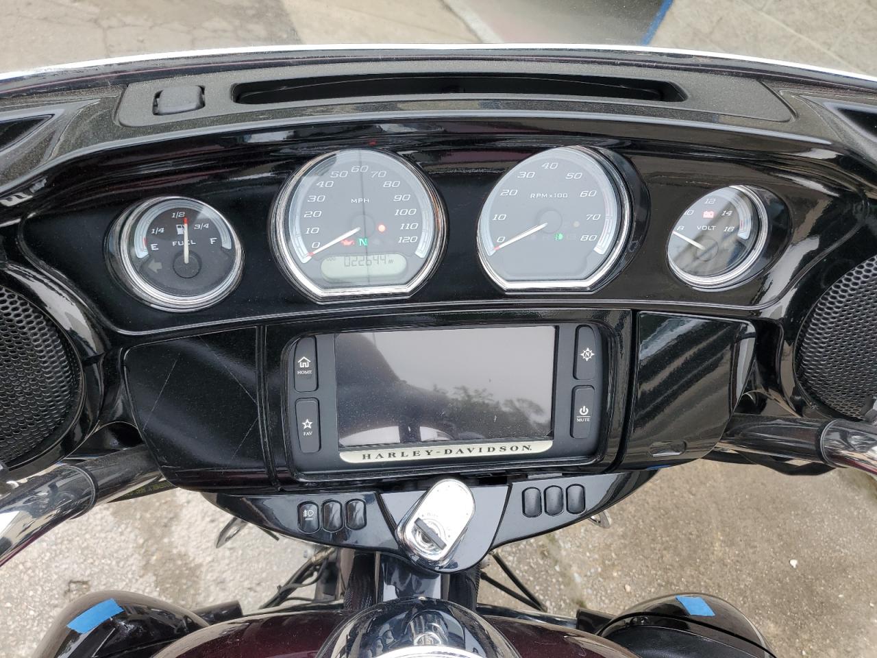 2015 Harley-Davidson Flhtk Ultra Limited VIN: 1HD1KEL17FB704370 Lot: 69737605