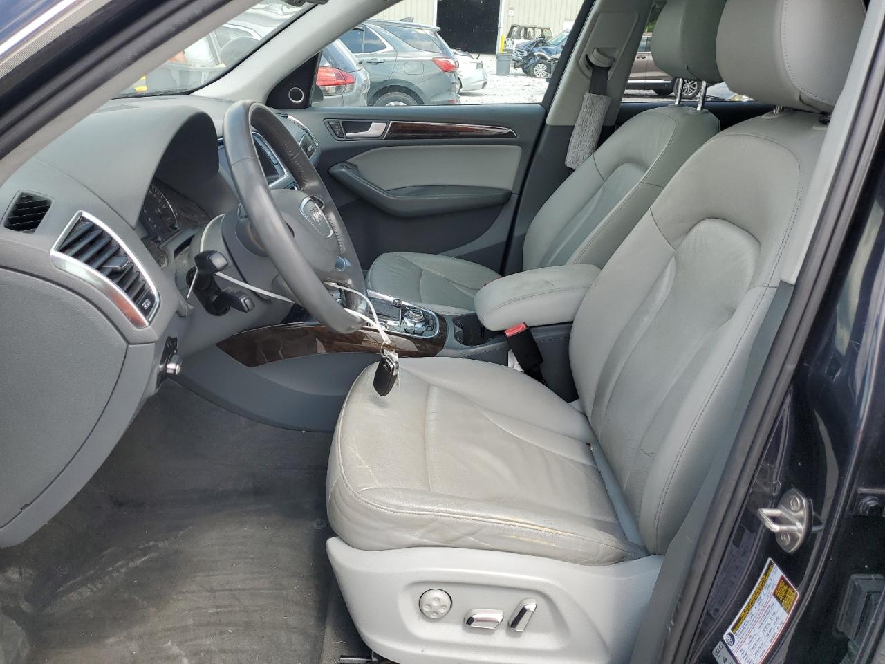 2014 Audi Q5 Premium Plus VIN: WA1DGAFPXEA081351 Lot: 67604535