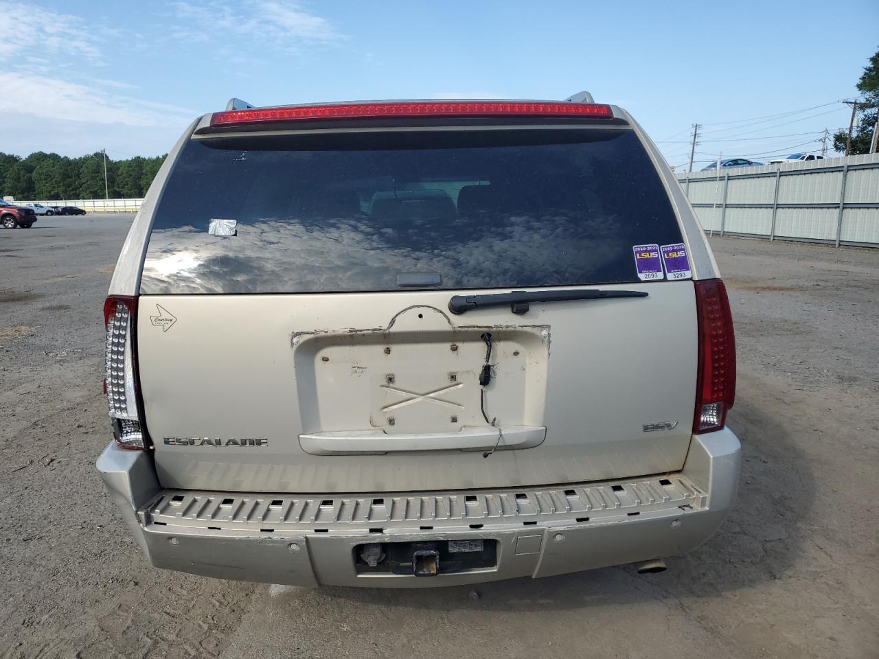 2007 Cadillac Escalade Esv VIN: 1GYFK66867R284481 Lot: 69938605