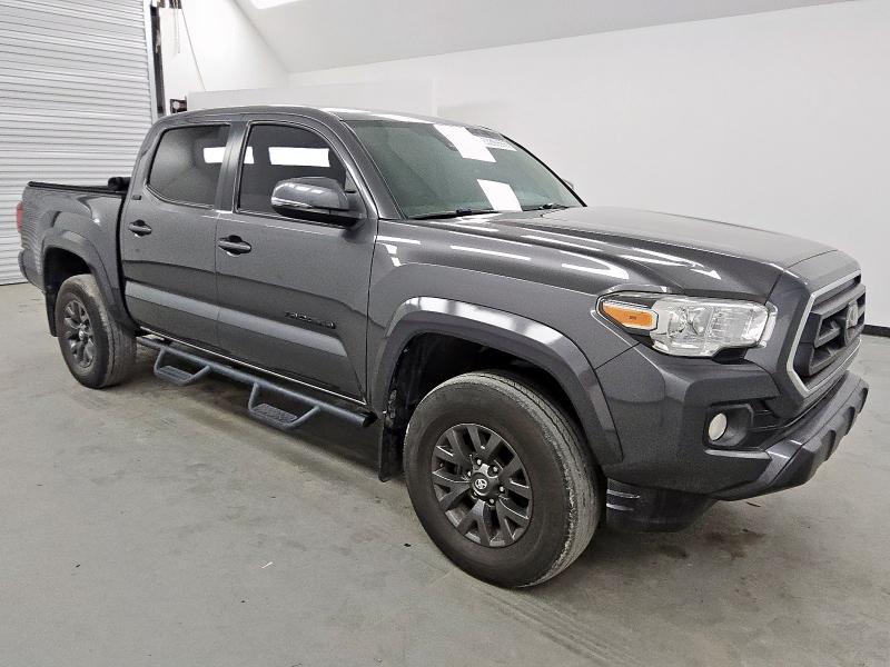  TOYOTA TACOMA 2022 Серый